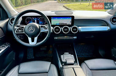 Внедорожник / Кроссовер Mercedes-Benz GLB-Class 2021 в 
