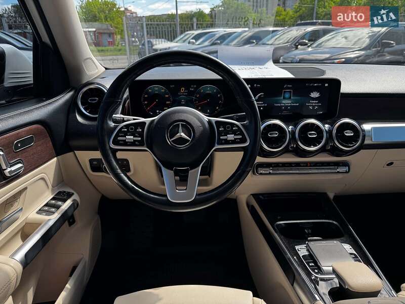 Позашляховик / Кросовер Mercedes-Benz GLB-Class 2020 в Харкові