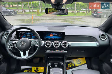 Внедорожник / Кроссовер Mercedes-Benz GLB-Class 2021 в 