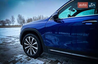 Внедорожник / Кроссовер Mercedes-Benz GLB-Class 2021 в 