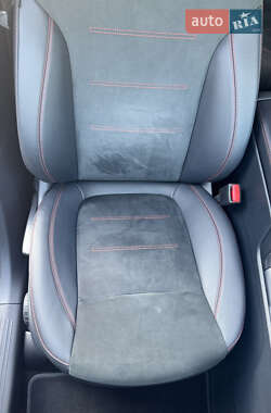 Внедорожник / Кроссовер Mercedes-Benz GLB-Class 2022 в 