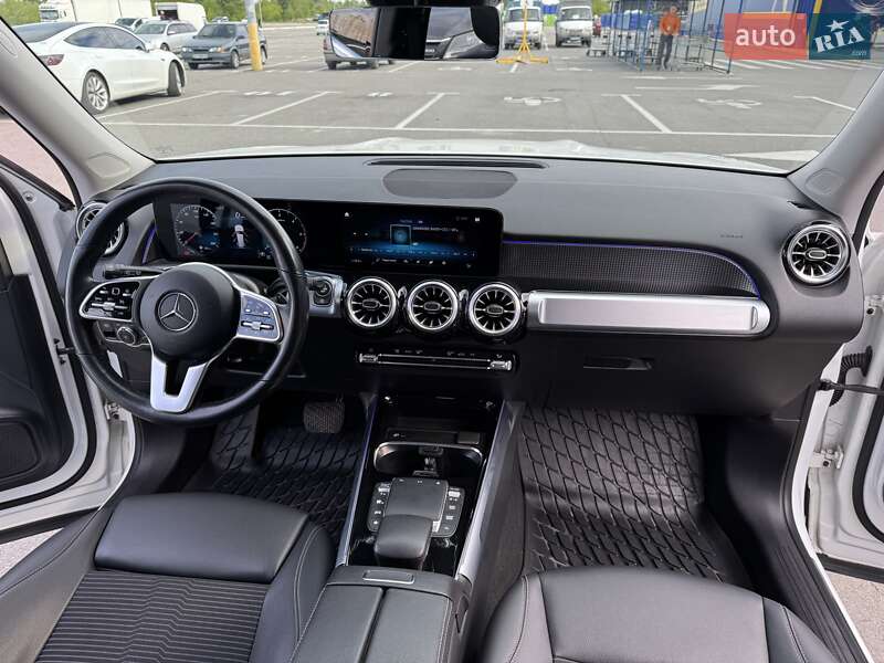 Позашляховик / Кросовер Mercedes-Benz GLB-Class 2022 в Києві