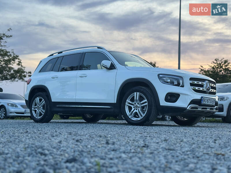 Внедорожник / Кроссовер Mercedes-Benz GLB-Class 2020 в Тернополе