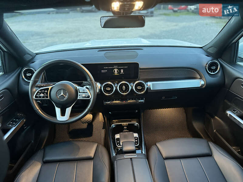 Внедорожник / Кроссовер Mercedes-Benz GLB-Class 2020 в Тернополе