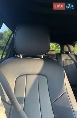Позашляховик / Кросовер Mercedes-Benz GLB-Class 2020 в 