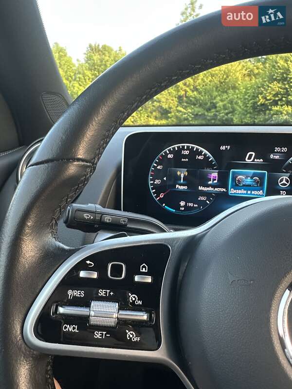Внедорожник / Кроссовер Mercedes-Benz GLB-Class 2020 в Тернополе