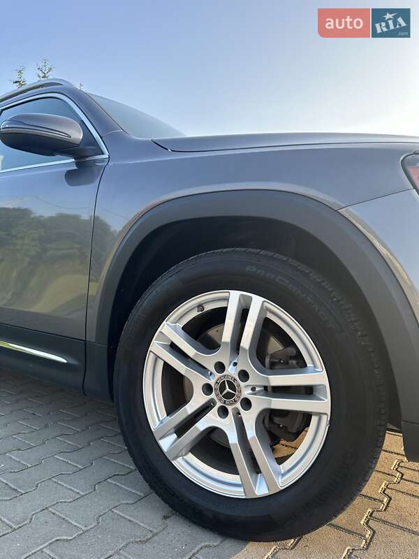 Внедорожник / Кроссовер Mercedes-Benz GLB-Class 2020 в Тернополе