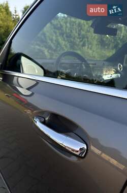 Позашляховик / Кросовер Mercedes-Benz GLB-Class 2020 в 