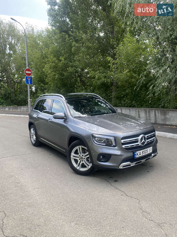 Позашляховик / Кросовер Mercedes-Benz GLB-Class 2021 в Києві