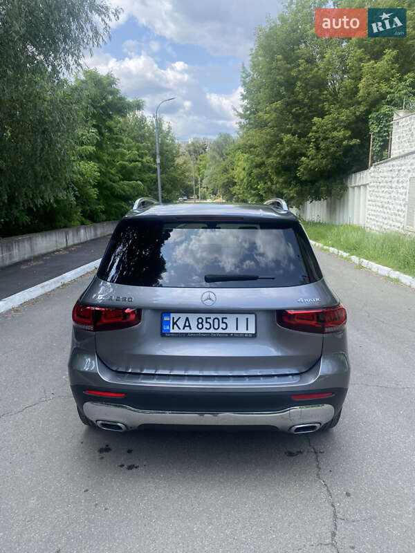 Позашляховик / Кросовер Mercedes-Benz GLB-Class 2021 в Києві