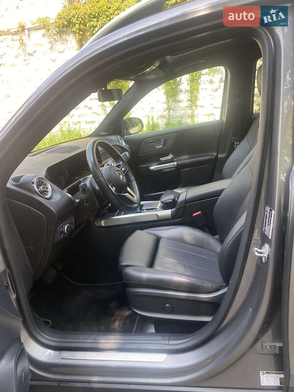 Позашляховик / Кросовер Mercedes-Benz GLB-Class 2021 в Києві