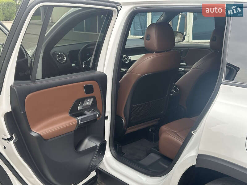Внедорожник / Кроссовер Mercedes-Benz GLB-Class 2021 в Запорожье