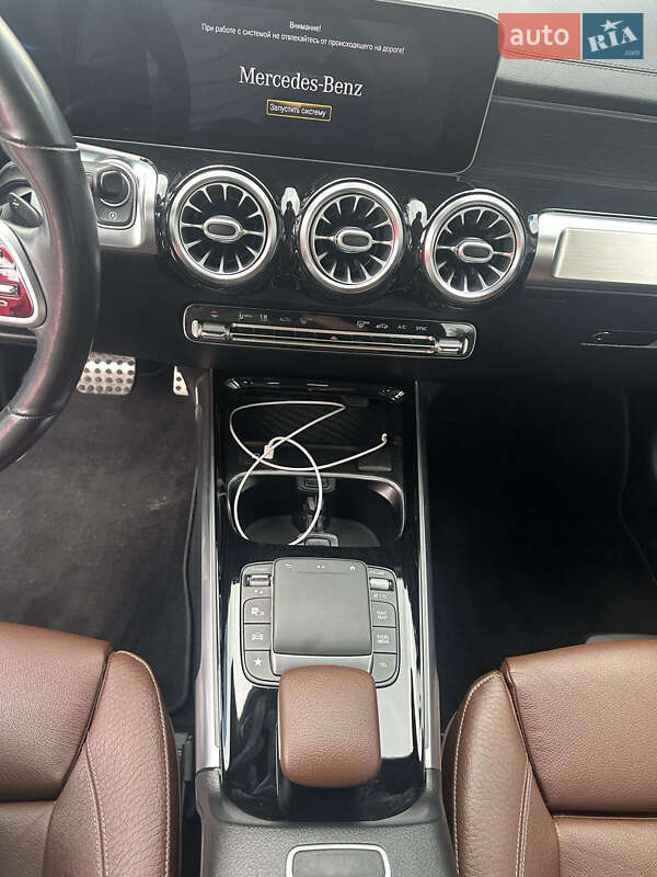Внедорожник / Кроссовер Mercedes-Benz GLB-Class 2021 в Запорожье