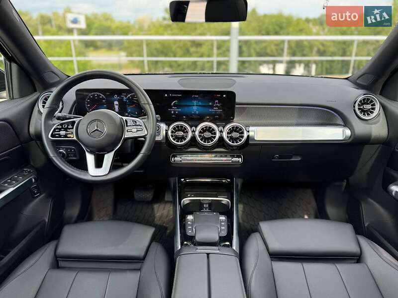 Внедорожник / Кроссовер Mercedes-Benz GLB-Class 2022 в Киеве