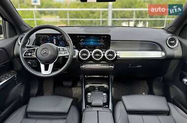 Внедорожник / Кроссовер Mercedes-Benz GLB-Class 2022 в 