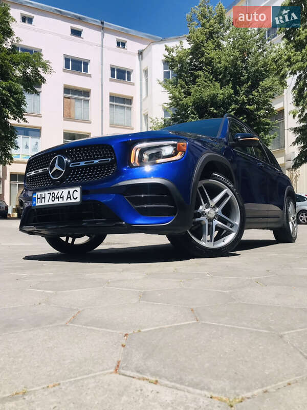 Mercedes-Benz GLB-Class 2020