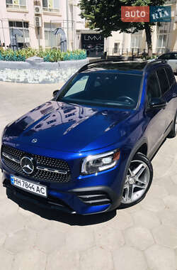 Внедорожник / Кроссовер Mercedes-Benz GLB-Class 2020 в 