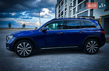 Внедорожник / Кроссовер Mercedes-Benz GLB-Class 2021 в 