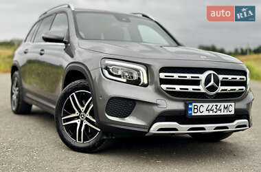 Внедорожник / Кроссовер Mercedes-Benz GLB-Class 2021 в 
