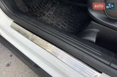 Позашляховик / Кросовер Mercedes-Benz GLB-Class 2022 в 
