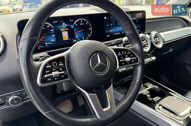 Позашляховик / Кросовер Mercedes-Benz GLB-Class 2022 в 