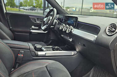 Внедорожник / Кроссовер Mercedes-Benz GLB-Class 2021 в 