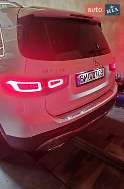 Позашляховик / Кросовер Mercedes-Benz GLB-Class 2022 в 