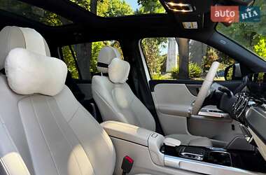 Внедорожник / Кроссовер Mercedes-Benz GLB-Class 2020 в 