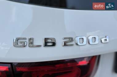 Внедорожник / Кроссовер Mercedes-Benz GLB-Class 2022 в 