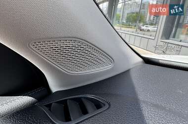 Внедорожник / Кроссовер Mercedes-Benz GLB-Class 2022 в 