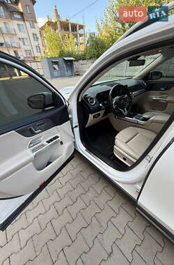 Внедорожник / Кроссовер Mercedes-Benz GLB-Class 2020 в 