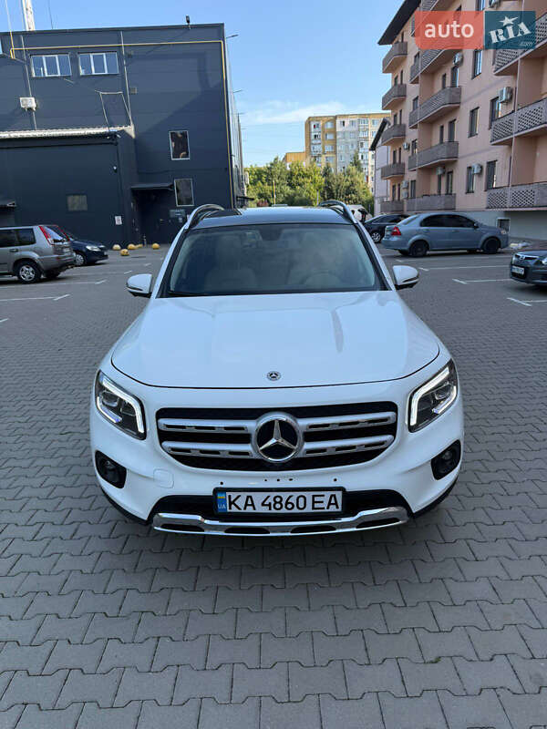 Внедорожник / Кроссовер Mercedes-Benz GLB-Class 2020 в Ужгороде фото 12 Внедорожник / Кроссовер Mercedes-Benz GLB-Class 2020 в Ужгороде