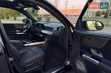 Внедорожник / Кроссовер Mercedes-Benz GLB-Class 2022 в 