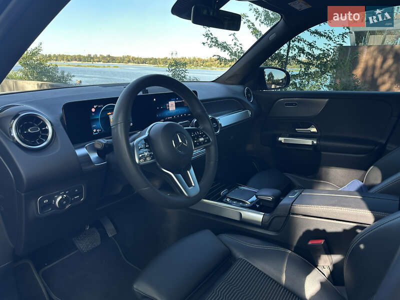 Позашляховик / Кросовер Mercedes-Benz GLB-Class 2020 в Києві