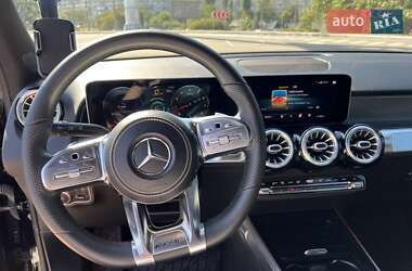 Внедорожник / Кроссовер Mercedes-Benz GLB-Class 2021 в 