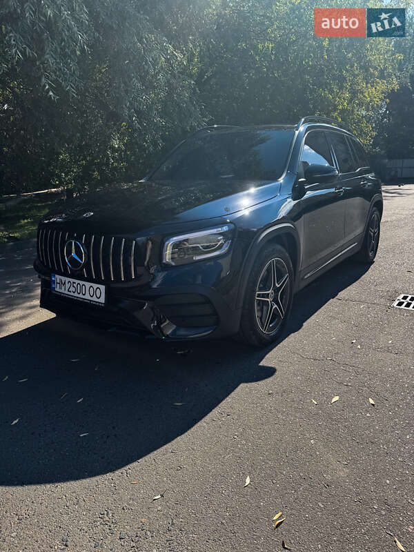 Внедорожник / Кроссовер Mercedes-Benz GLB-Class 2020 в Киеве