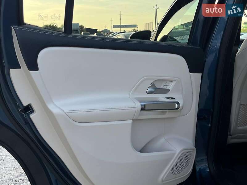 Внедорожник / Кроссовер Mercedes-Benz GLB-Class 2021 в Львове фото 35 Внедорожник / Кроссовер Mercedes-Benz GLB-Class 2021 в Львове
