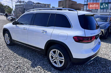 Позашляховик / Кросовер Mercedes-Benz GLB-Class 2021 в 