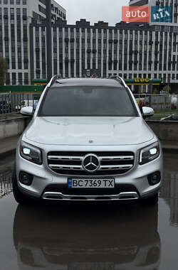 Позашляховик / Кросовер Mercedes-Benz GLB-Class 2020 в 