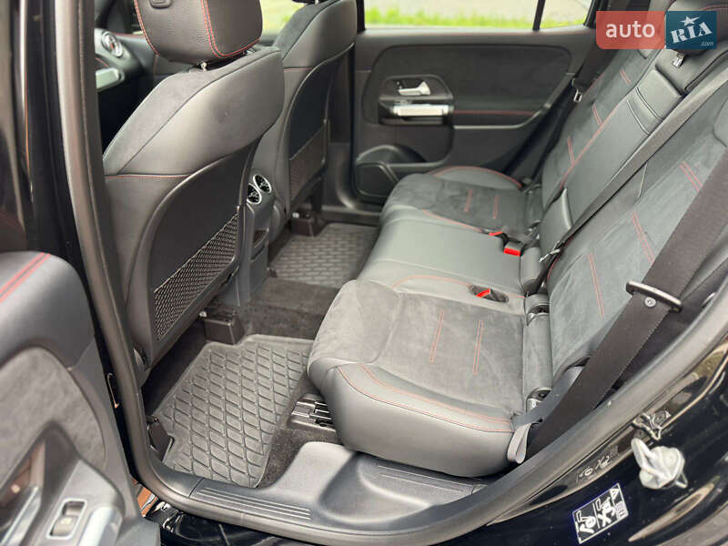 Внедорожник / Кроссовер Mercedes-Benz GLB-Class 2022 в Луцке