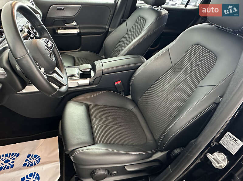 Позашляховик / Кросовер Mercedes-Benz GLB-Class 2021 в Львові
