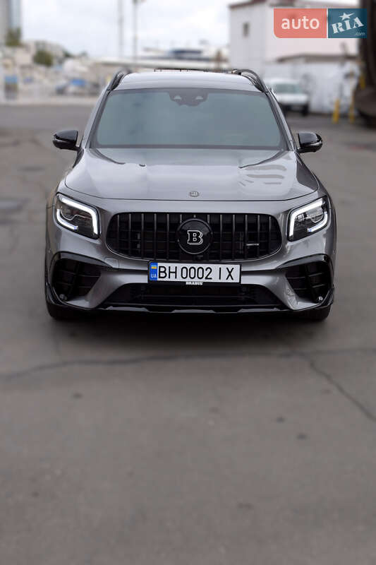 Позашляховик / Кросовер Mercedes-Benz GLB-Class 2023 в  фото Позашляховик / Кросовер Mercedes-Benz GLB-Class 2023 в