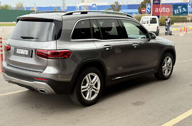 Внедорожник / Кроссовер Mercedes-Benz GLB-Class 2021 в 
