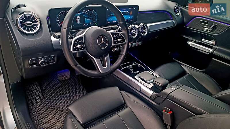 Позашляховик / Кросовер Mercedes-Benz GLB-Class 2019 в Києві