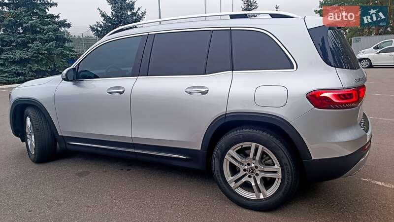 Позашляховик / Кросовер Mercedes-Benz GLB-Class 2019 в Києві