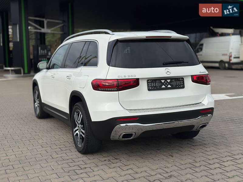 Внедорожник / Кроссовер Mercedes-Benz GLB-Class 2021 в Буче фото 12 Внедорожник / Кроссовер Mercedes-Benz GLB-Class 2021 в Буче