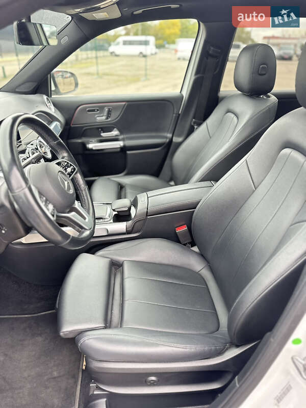 Внедорожник / Кроссовер Mercedes-Benz GLB-Class 2020 в Киеве фото 15 Внедорожник / Кроссовер Mercedes-Benz GLB-Class 2020 в Киеве