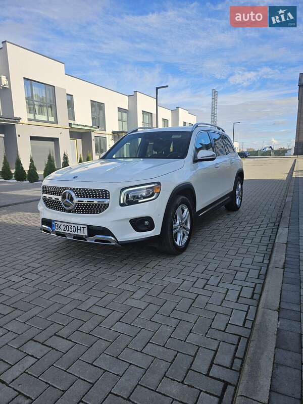 Mercedes-Benz GLB-Class 2020