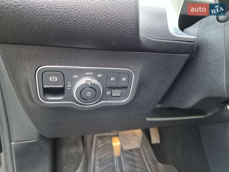 Внедорожник / Кроссовер Mercedes-Benz GLB-Class 2022 в Полтаве фото 14 Внедорожник / Кроссовер Mercedes-Benz GLB-Class 2022 в Полтаве