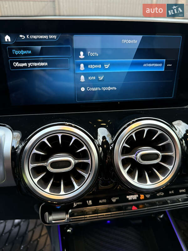 Внедорожник / Кроссовер Mercedes-Benz GLB-Class 2021 в Киеве